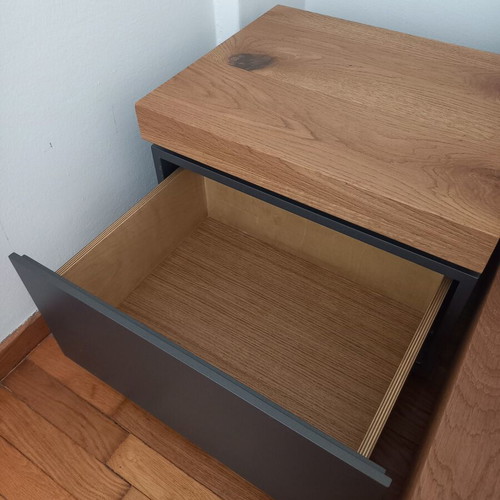 Bedroom set with bed, mattress, 2 nightstands and dresser