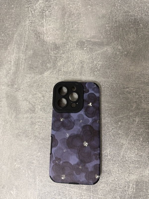 Θήκη για Iphone 16Pro με μωτίβο λουλουδιών σαν καινούργια