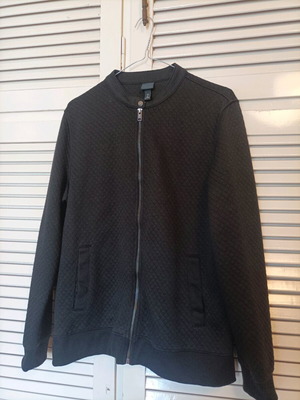 Men's black H&M cardigan used, size M