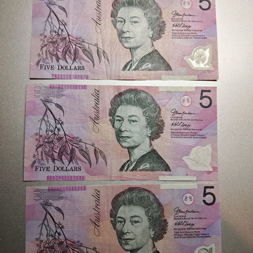 Banknotes used, various currencies