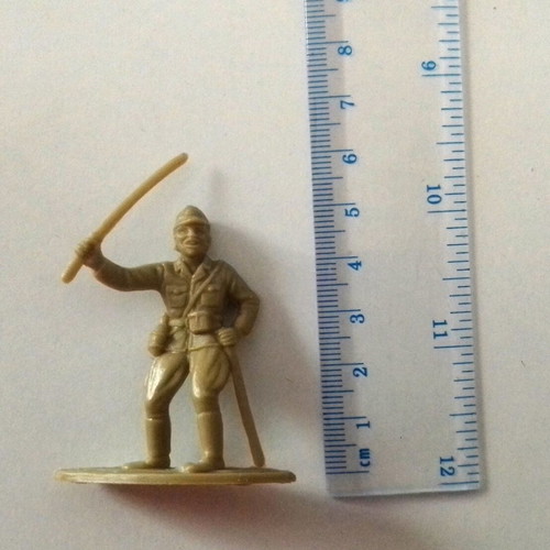 Set of Japanese Solpa soldier figures like new, vintage collectible toys
