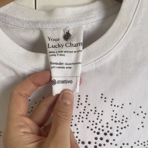 Attrattivo Oversized Lucky Charm T-shirt new, 100% cotton, size M