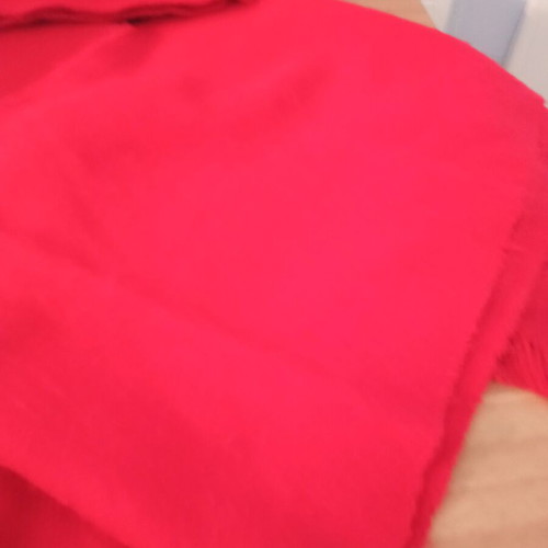 Set of 2 red scarves and red beanie like new (3 pieces)