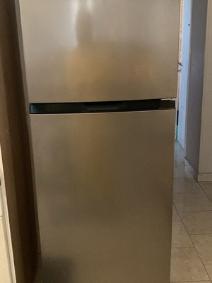 Household set like new with sofas, tables, beds, fridge, washing machine, TVs