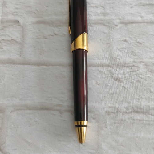 Parker Ball Pen Ellipse Red pen like new