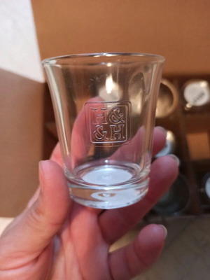 Комплект от 9 прозрачни свещници Heart & Home за чаени свещи нови