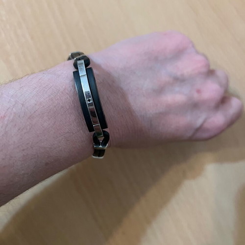 Comete men's bracelet like new, black and silver