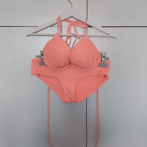 H&M swimsuit used set in coral color, size 38