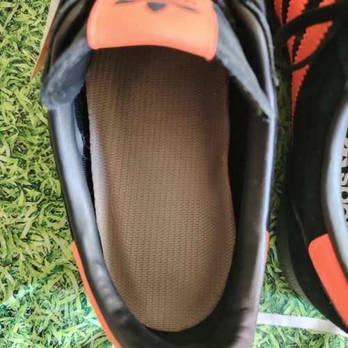 Adidas Gazelle Team Size 42 Core Black and Solar Orange New