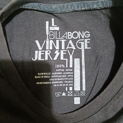 Billabong vintage t-shirt large, used, black