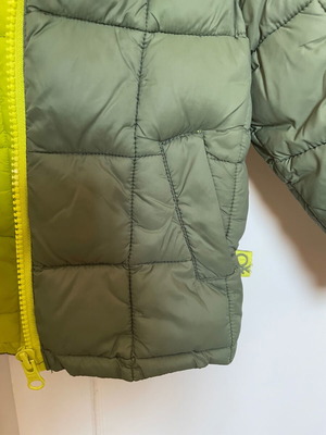 Benetton μπουφάν με κουκούλα για αγόρια 18-24 μηνών σε άριστη κατάσταση
