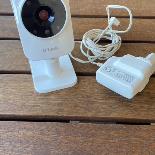 IP camera D-Link DCS-935L working via wifi