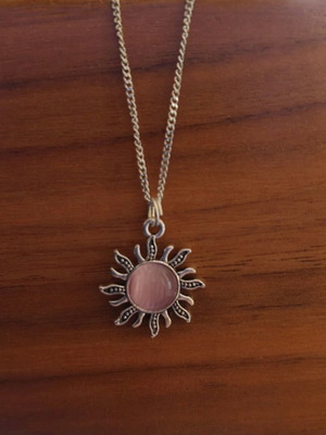 Sun pendant with chain and pink stone new