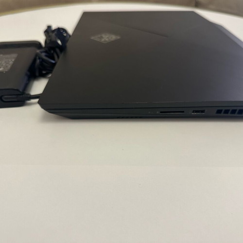 HP Omen 17 laptop like new, i7-9750H, GTX 1660 Ti 6GB, 16GB RAM