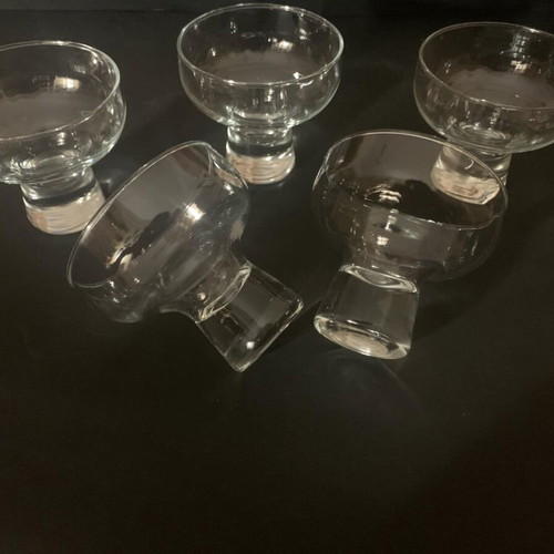 Set of 5 crystal ice cream bowls used, excellent condition