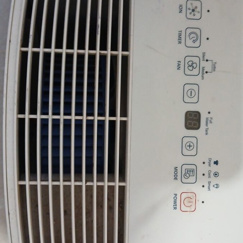 Ionizer used in good condition