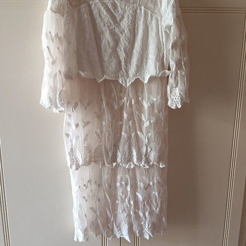 Kaftan embroidered beach dress in ecru like new
