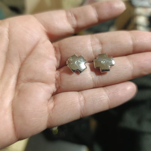 Folli Follie stud cross earrings like new
