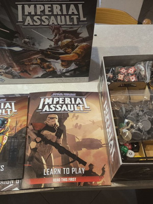 Imperial Assault επιτραπέζιο παιχνίδι με επέκταση Twin Shadows, πλήρες με ξύλινο ένθετο