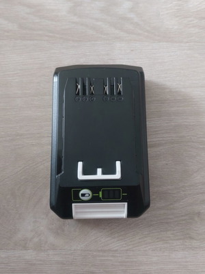 Powerful 24V 3.0Ah Li-ion Battery compatible with Greenworks 24V/48V