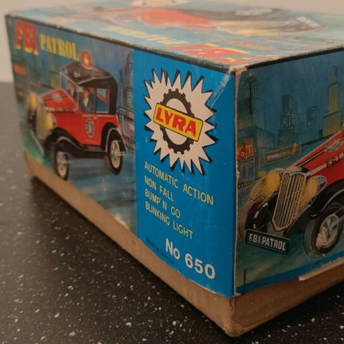 Tin toy FBI LYRA no 650 used with missing parts