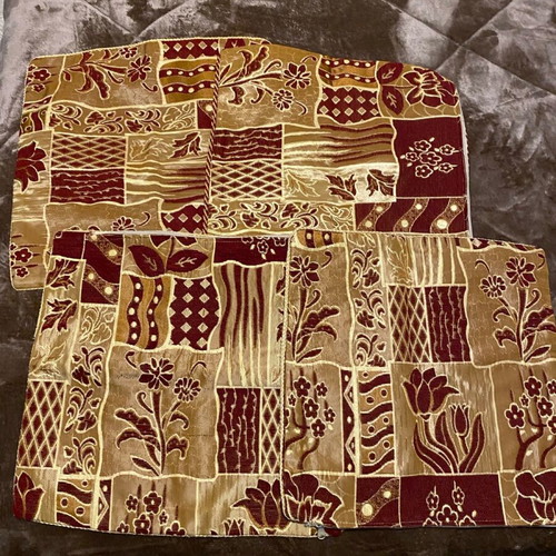 Pillow covers like new, pack of 4 pieces
