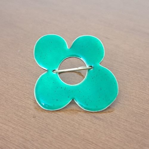 Statement ring flower with emerald enamel and 14K gold shank, Aphrodite Goula design new