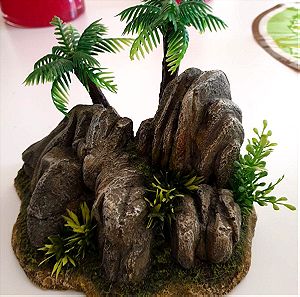 Διακοσμητικός βράχος ενυδρείου με φοίνικες