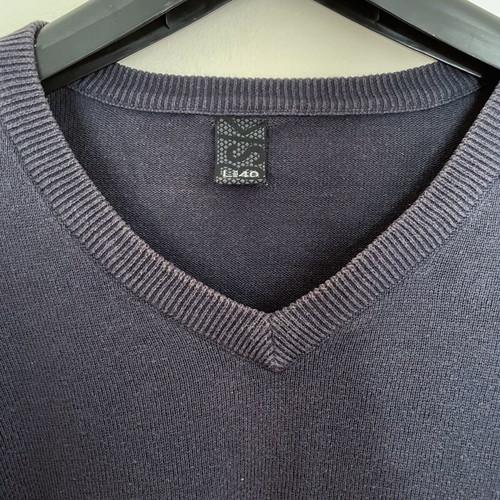 Bershka V-Neck Sweater 00s used, size Large, blue