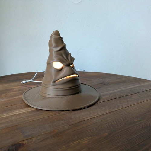 3D Harry Potter Sorting Hat lamp like new