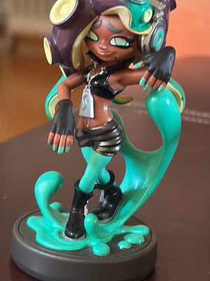 Marina Amiibo figure