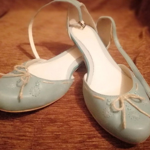Zara women's turquoise ballerina shoes like new