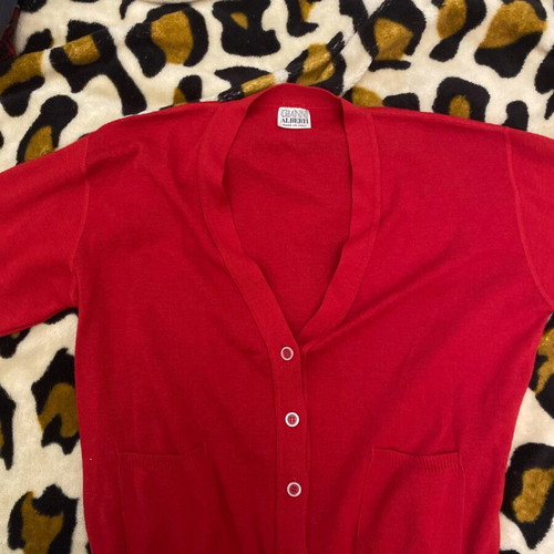 Pullover used red knitted for sizes L-XL