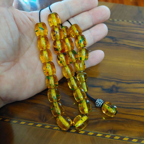 Resin Komboloi with 23+1 Beads and Amber Inlays like new