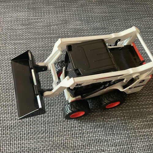 Burago Bobcat like new, for collection and toy