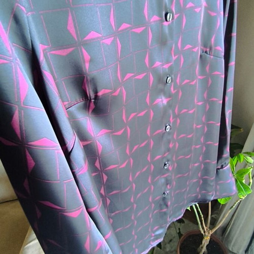Sisley Shirt with Geometric Pattern Small like new