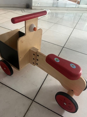 Παιδικό ξύλινο ποδηλατάκι Plan Toys μεταχειρισμένο