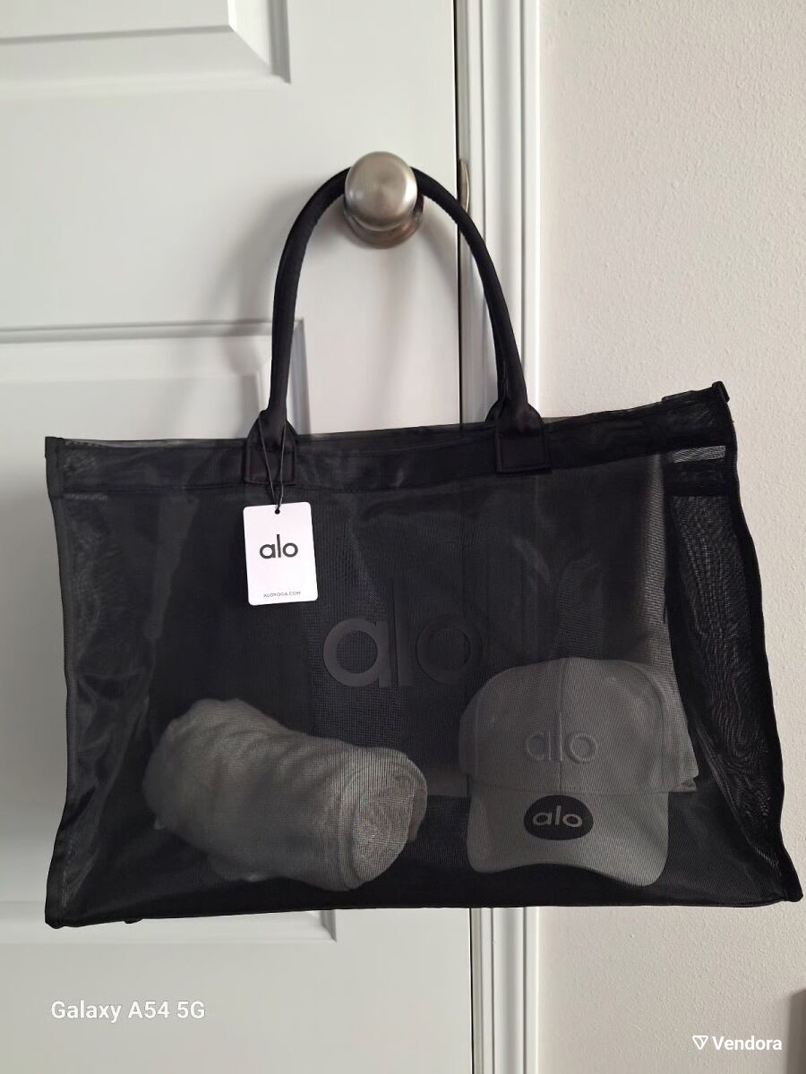 Alo yoga bag new, black -  59,99 - Vendora.cy