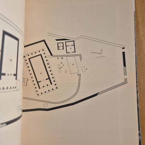 Delphi used archaeology and travel book