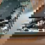  Ολόκληρο για ανταλλακτικά iPhone 12.
