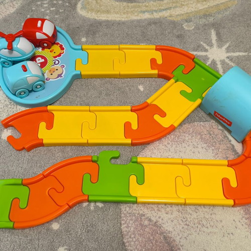 Baby track used with 3 vehicles