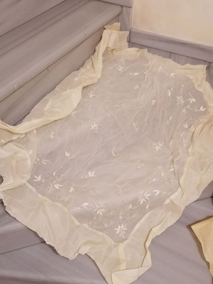 Two cotton tablecloths from India, 1.5 x 1.5 m, new