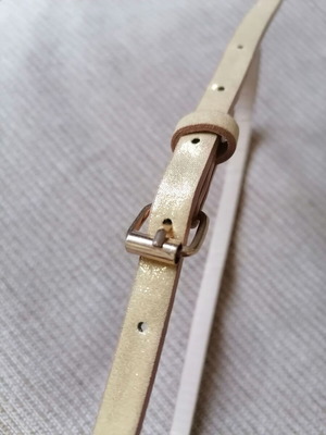 Thin women's belt gold color new, length 94 cm, width 1 cm