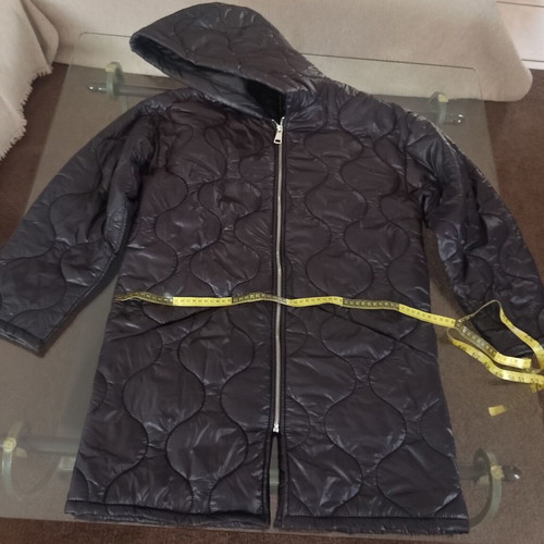 Long women's quilted black jacket like new