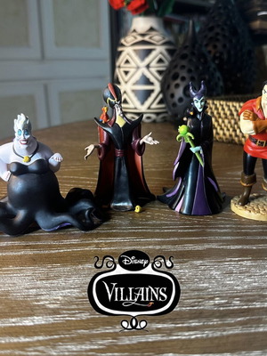 Disney Villains συλλεκτικές φιγούρες σαν καινούργιο