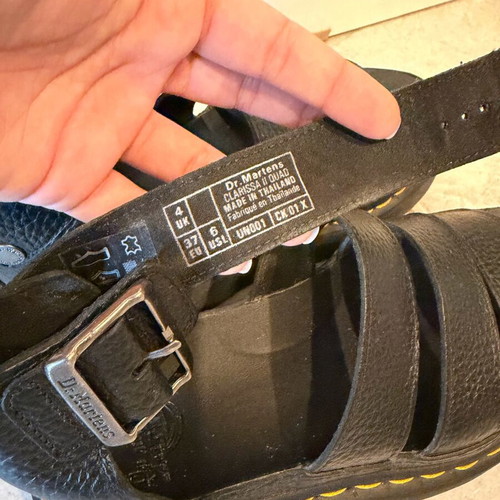 Dr. Martens sandals size 37 like new, black