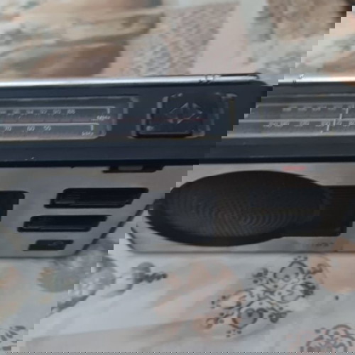 Phillips ραδιόφωνο vintage μεταχειρισμένο σε καλή κατάσταση