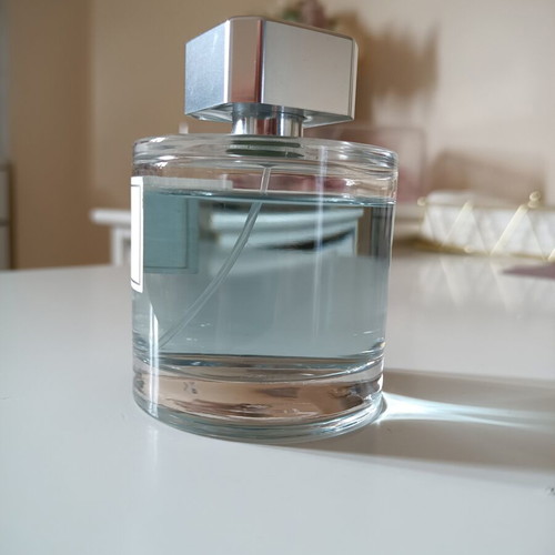 Guess 1981 Indigo women's perfume like new, 100ml Eau de Toilette