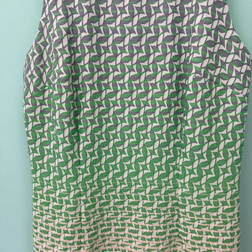Queen of Hearts Sleeveless Dress like new, multicolor, size S