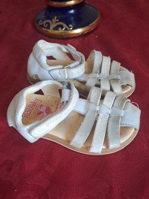 Σανδάλια Pablosky νούμερο 21 μεταχειρισμένα σε καλή κατάσταση αυθεντικά